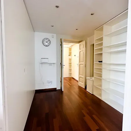 Visconti 89-duplex * Бари