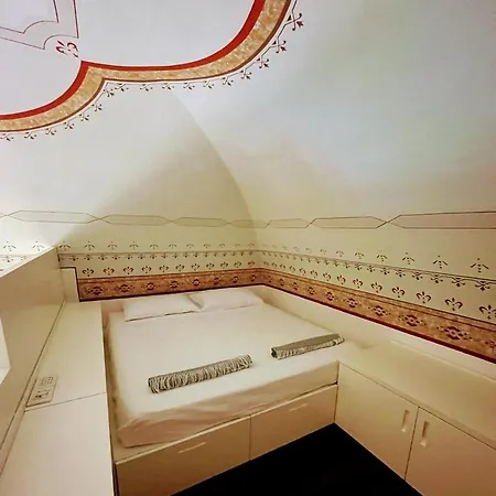 Visconti 89-duplex Бари