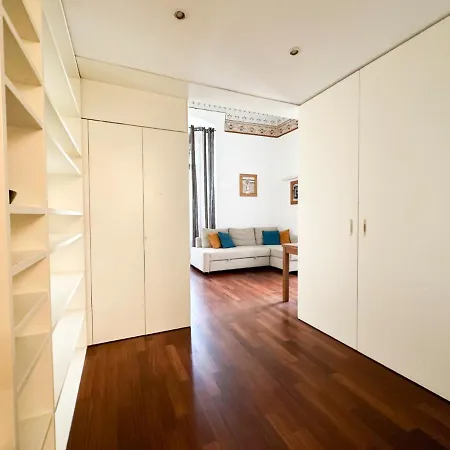 Apartment Visconti 89-duplex *