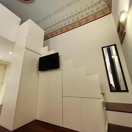 Visconti 89-duplex Apartment Bari