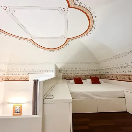 Apartment Visconti 89-duplex *